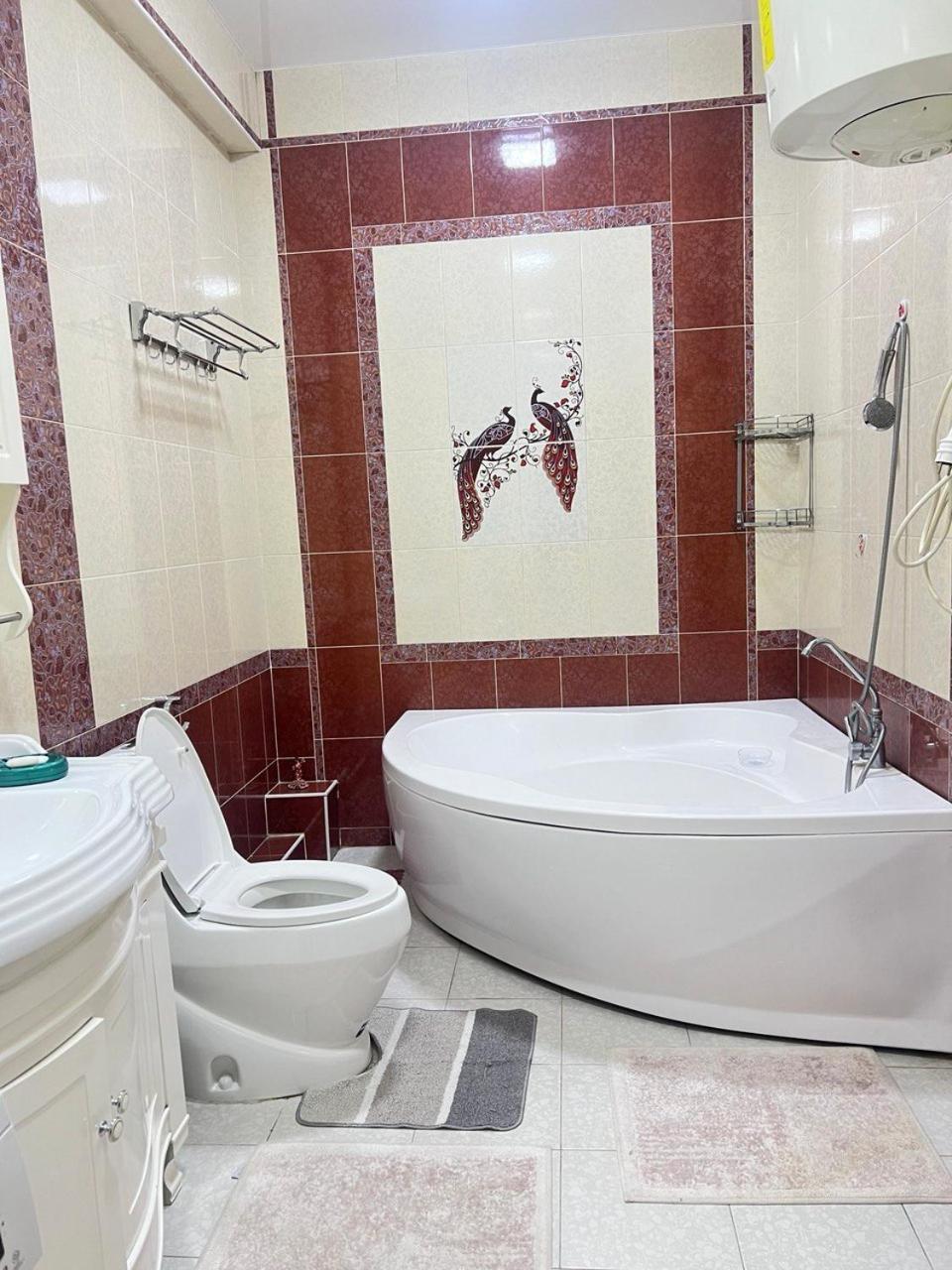 A Stylish Apartment In The Heart Of Tashkent! Esterno foto