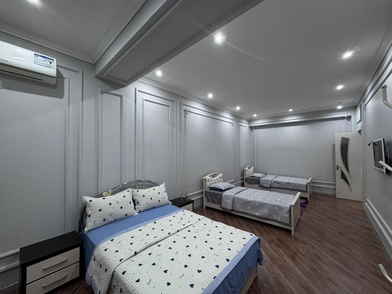 A Stylish Apartment In The Heart Of Tashkent! Esterno foto
